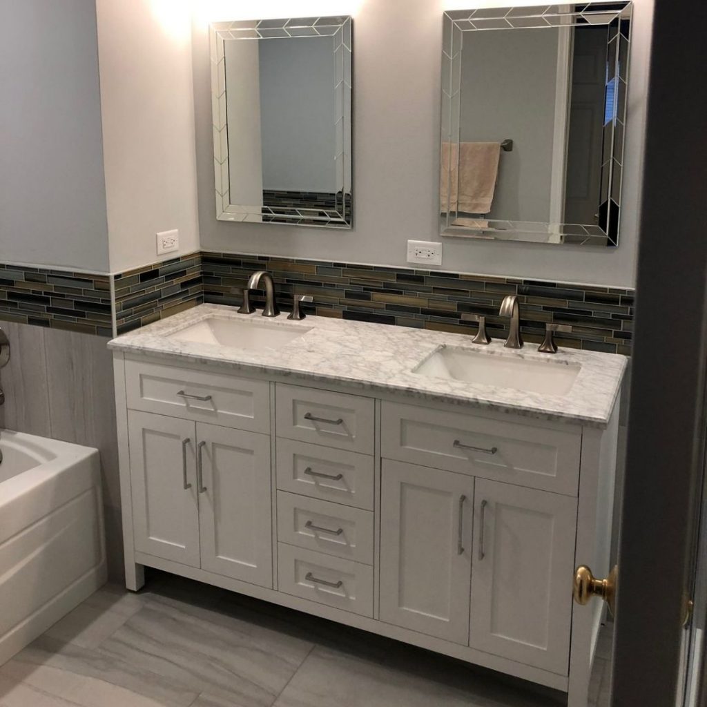 Freestanding Tubs & Vanities | Envy Home Services | Arlington Heights, IL