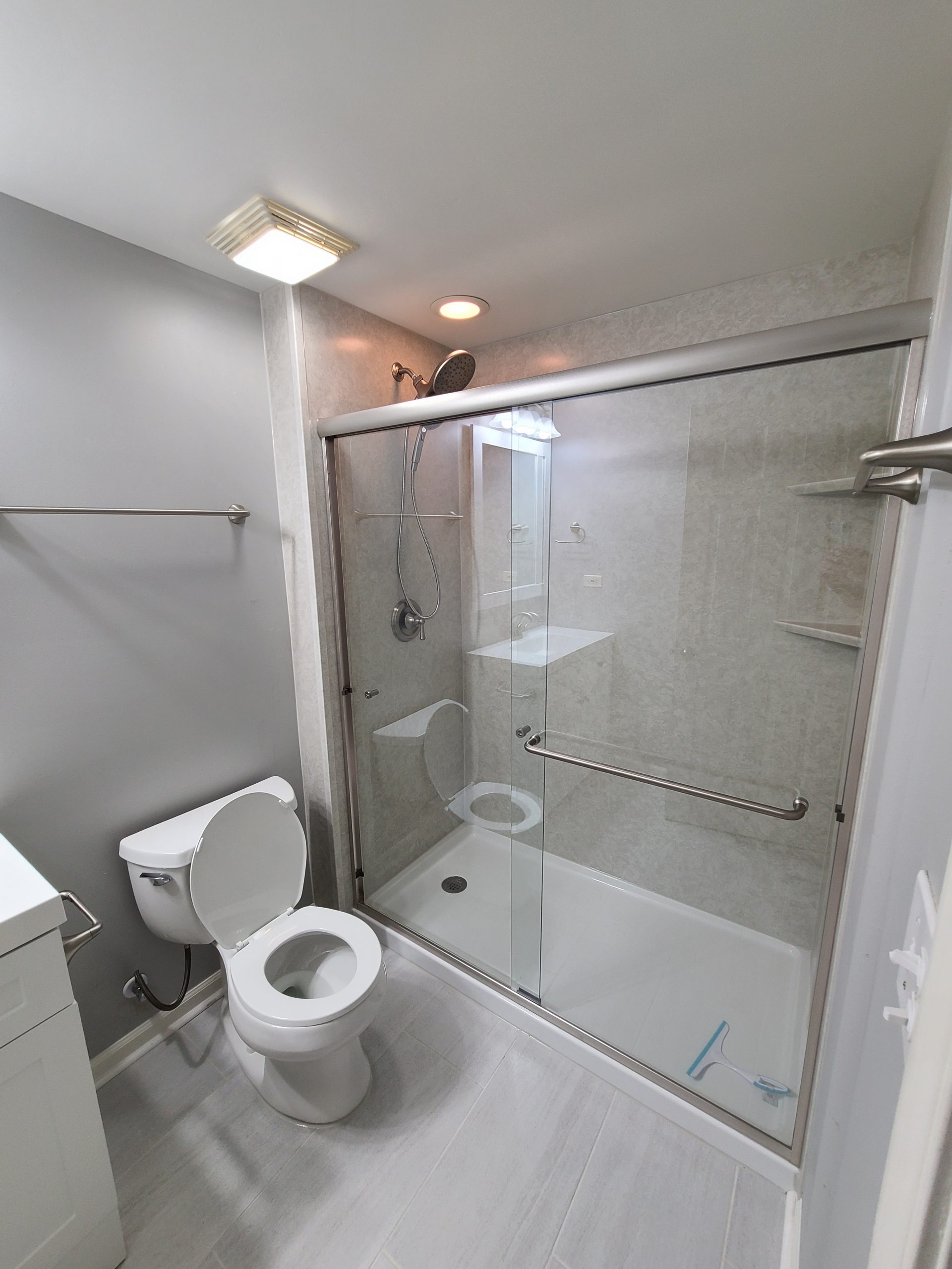 After | Clarendon Hills, IL Bathroom Remodel