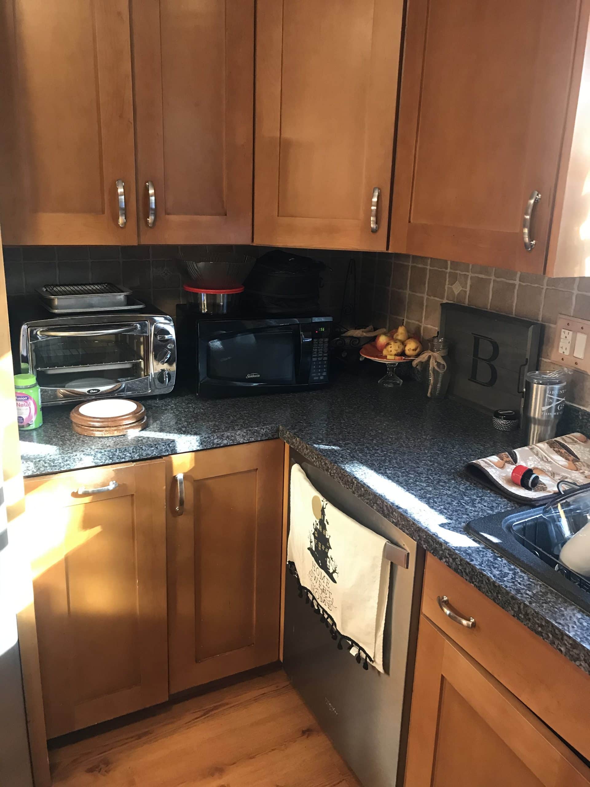 Before | Carol Stream, IL Kitchen Remodel