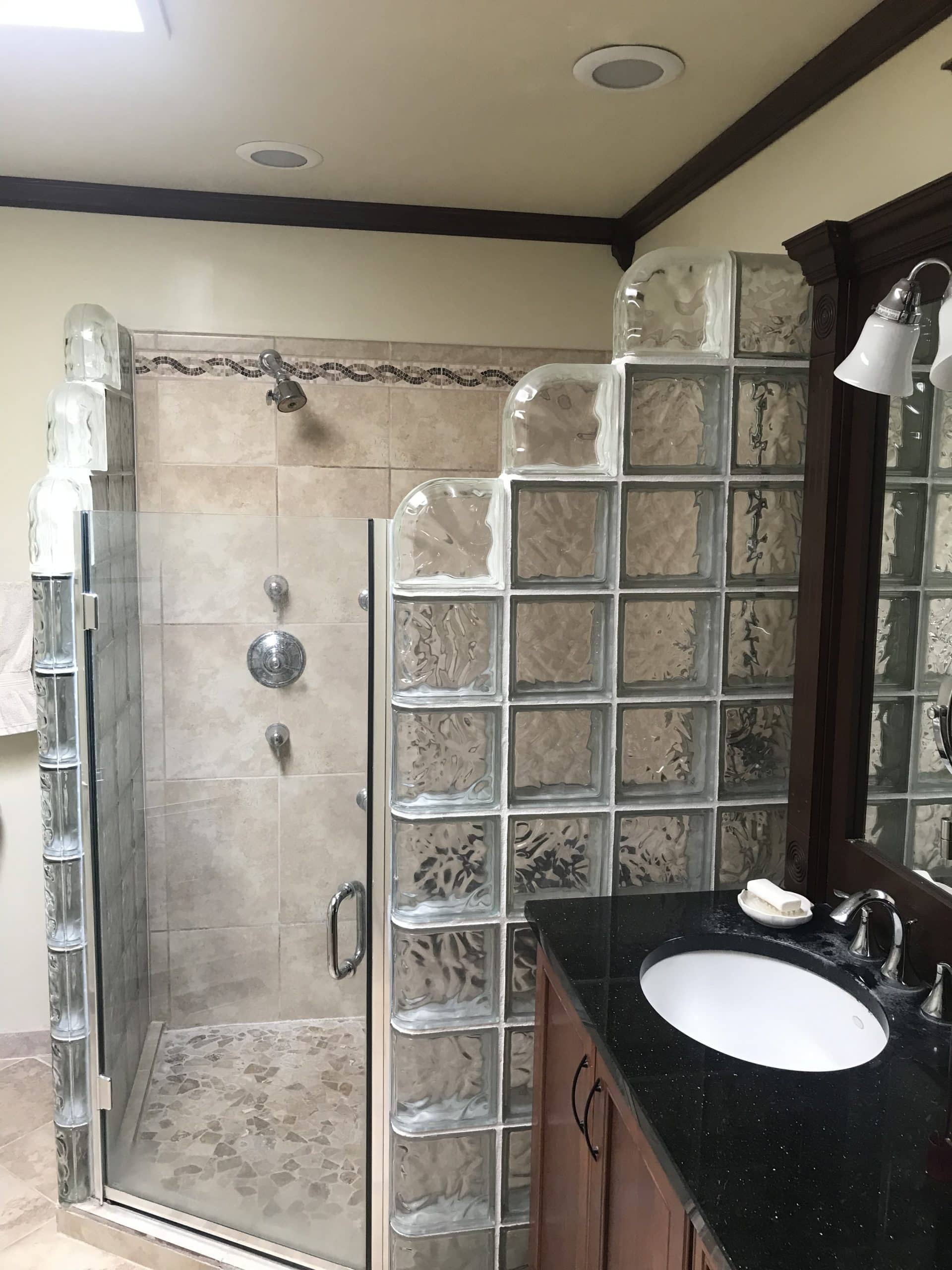 Before | Naperville, IL Bathroom Remodel