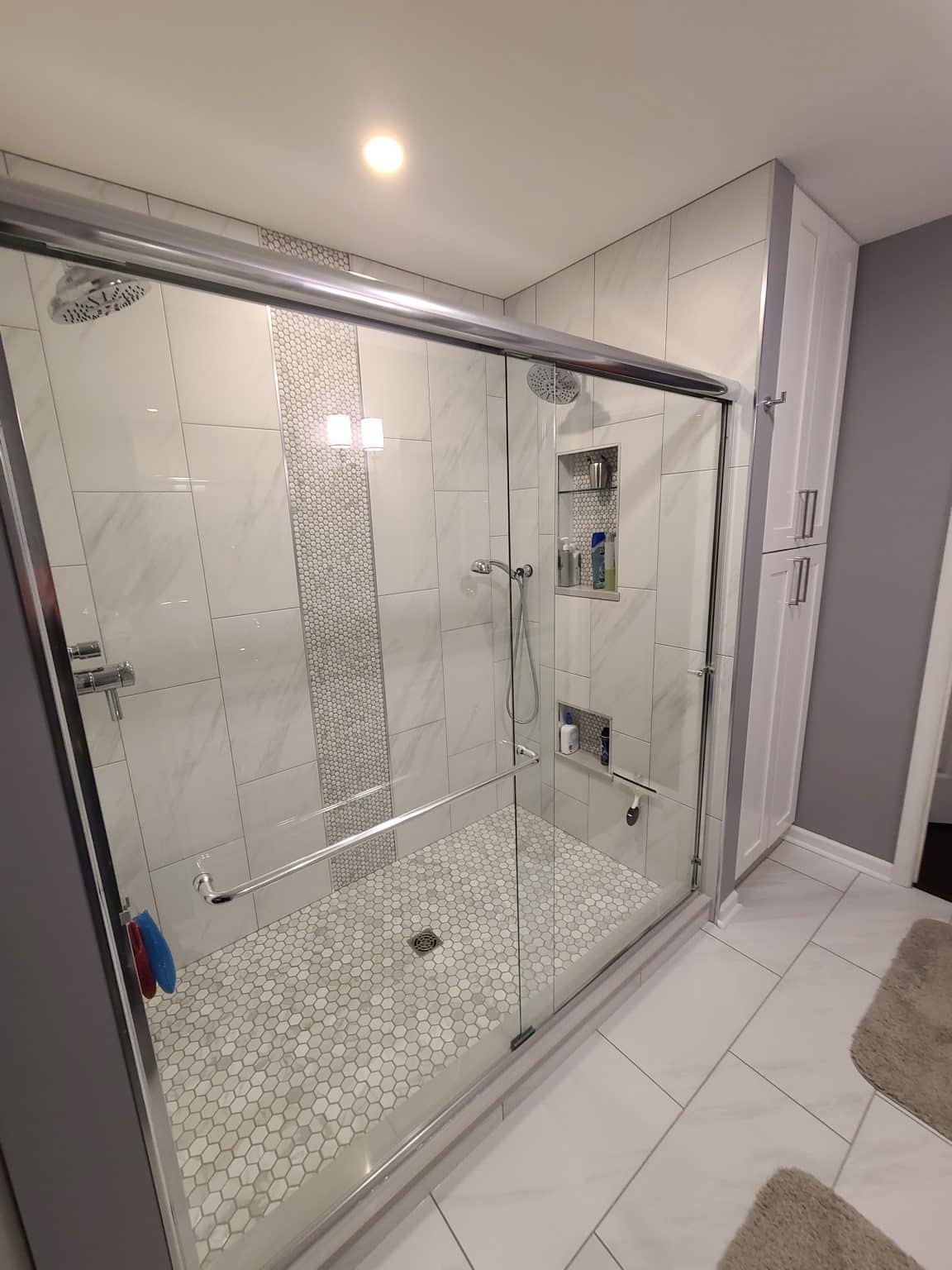 Best WalkIn Shower Options for Senior Envy Home Services