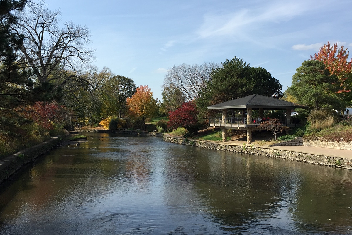 Naperville, riverwalk