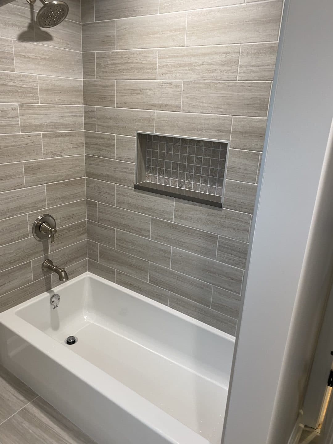 Palatine, IL Full Bathroom Remodel 2021 Veteran Owned Local Contractor