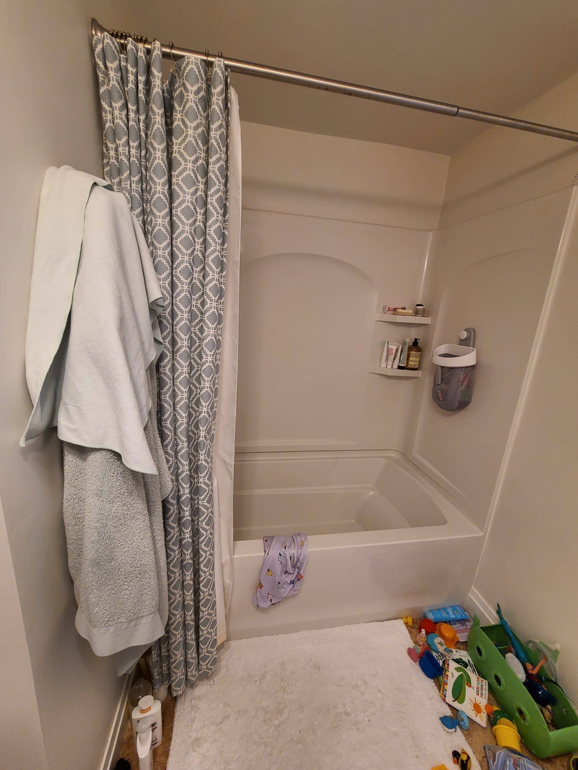 Before | Arlington Heights, IL Tub