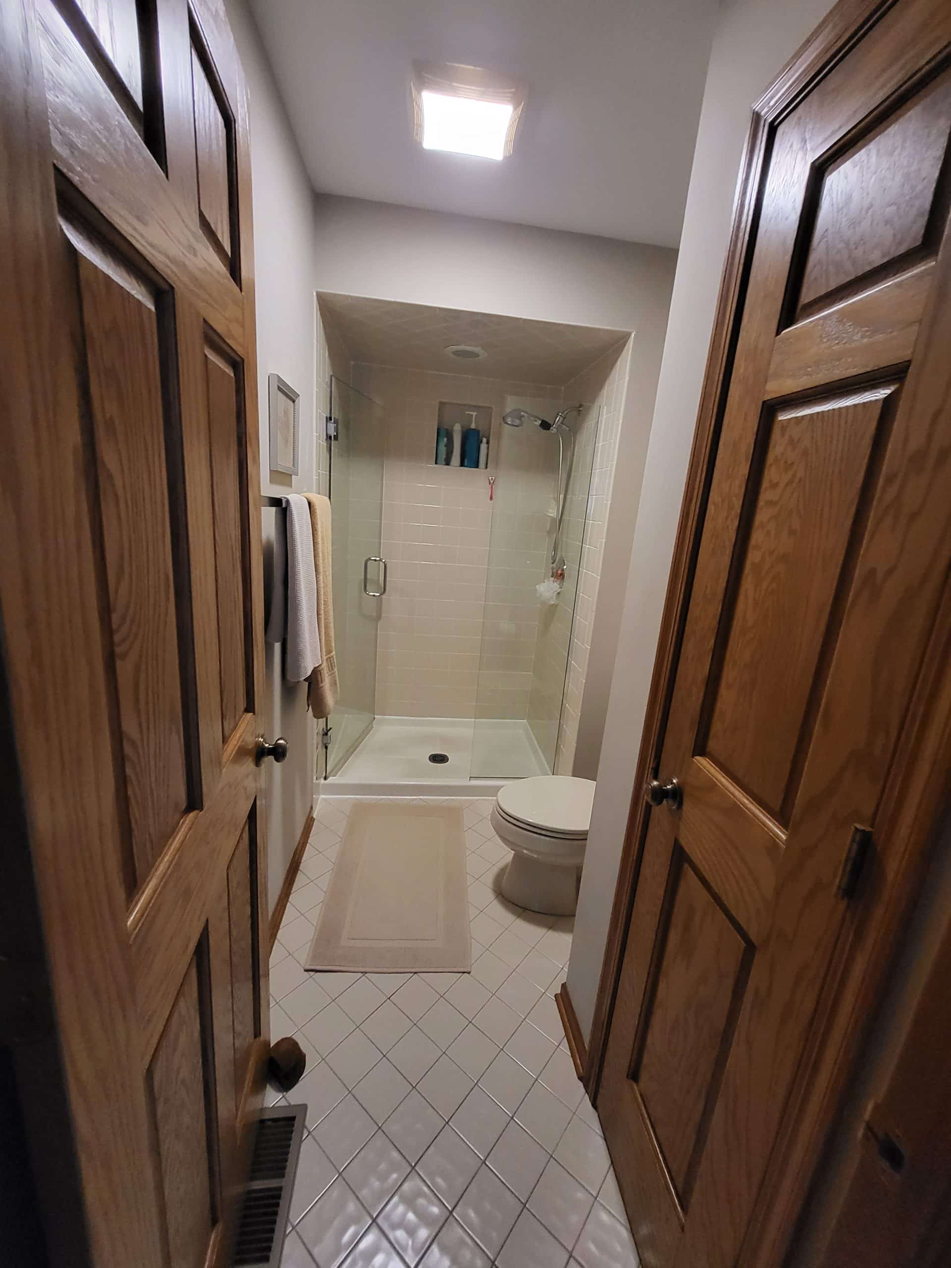 Before | Mount Prospect, IL Hall Bathroom
