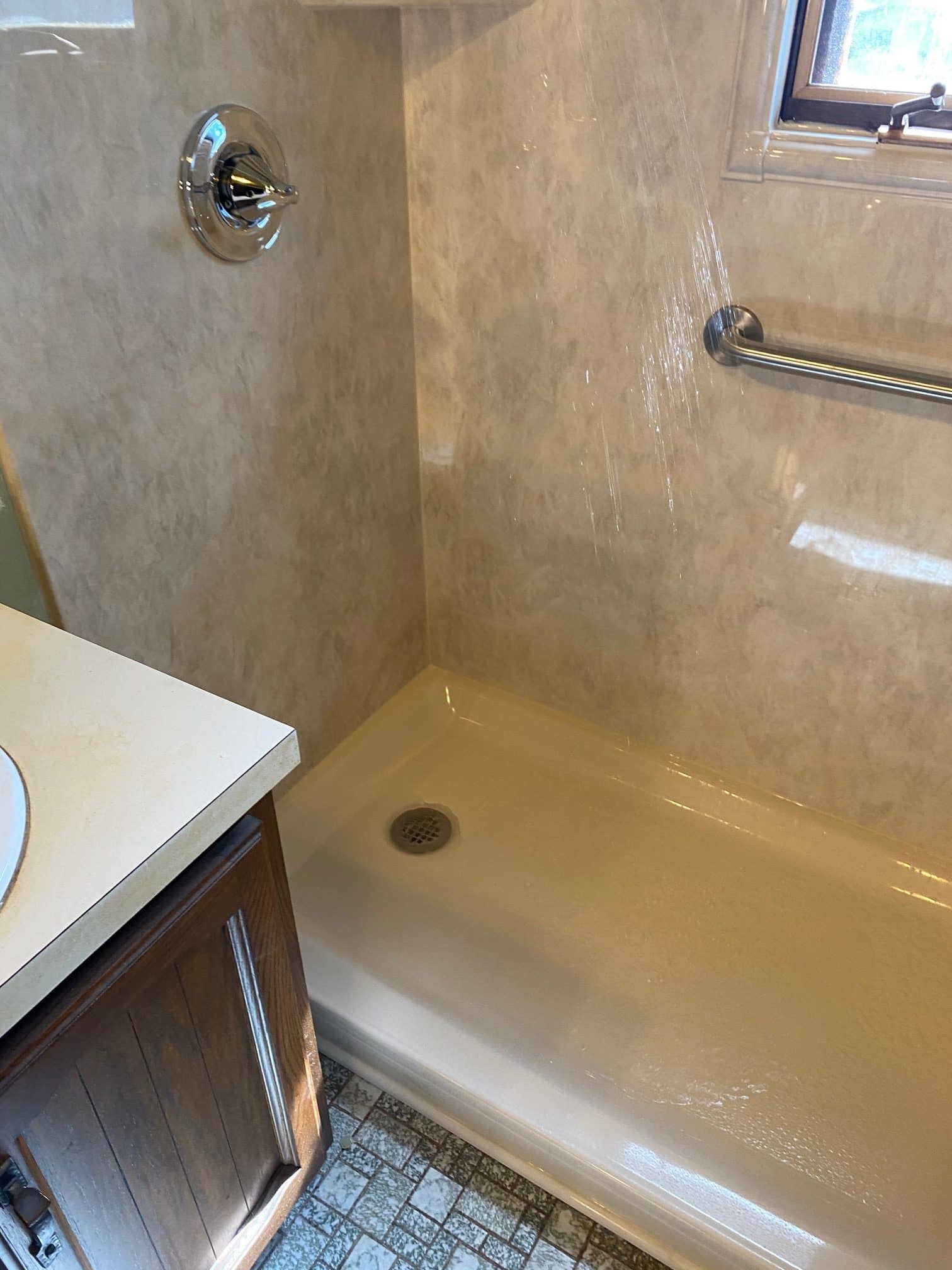 After | Elk Grove Village, IL Acrylic Shower