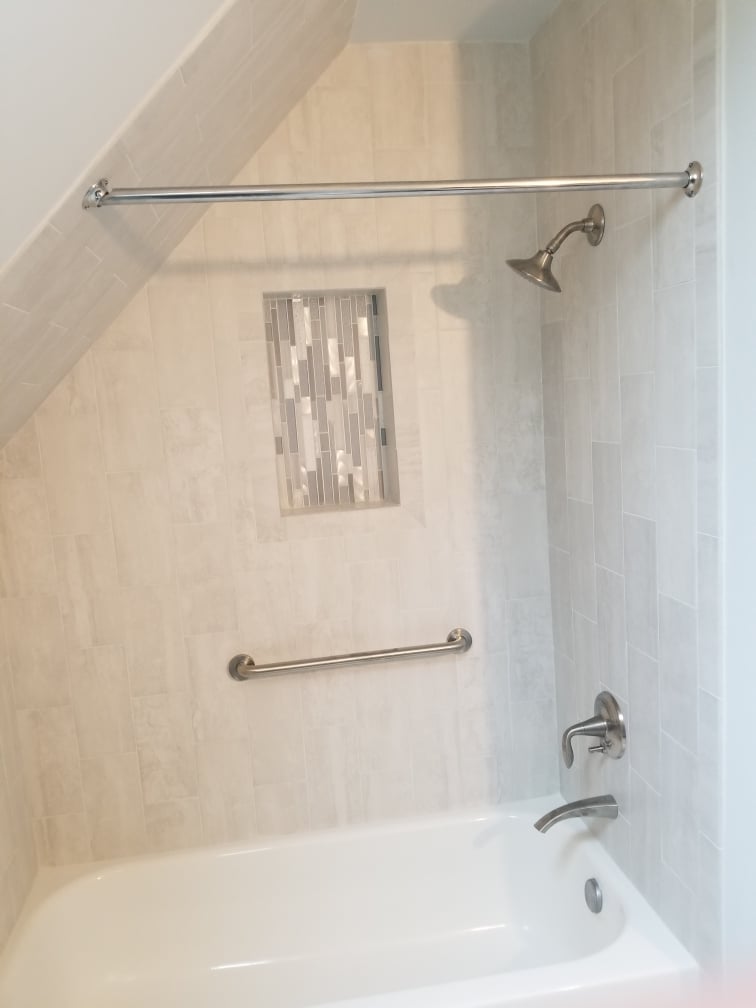 Streamwood Il Sloped Ceiling Shower