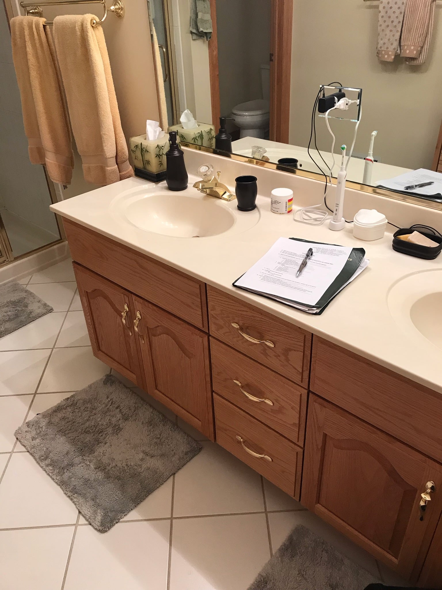 Before | Elmhurst, IL Bathroom Remodel