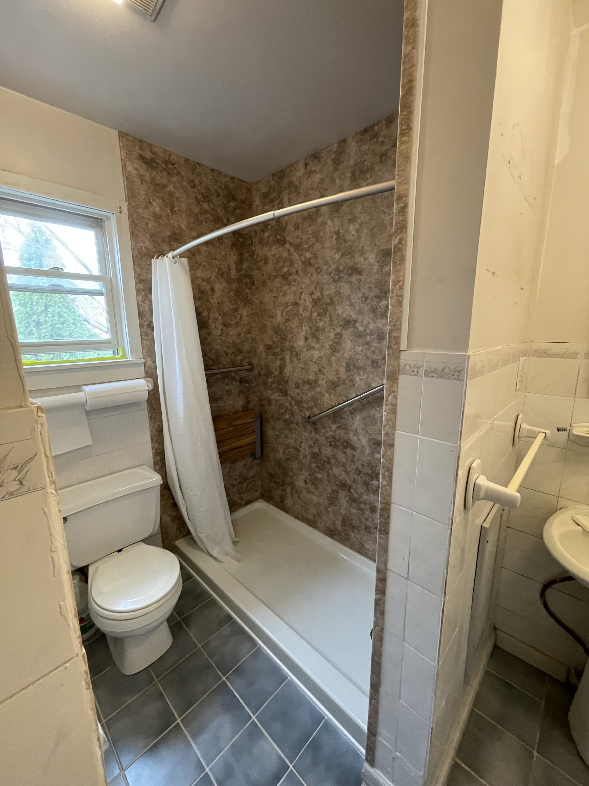After | Aurora, IL Walk-In Shower Remodel with Seat