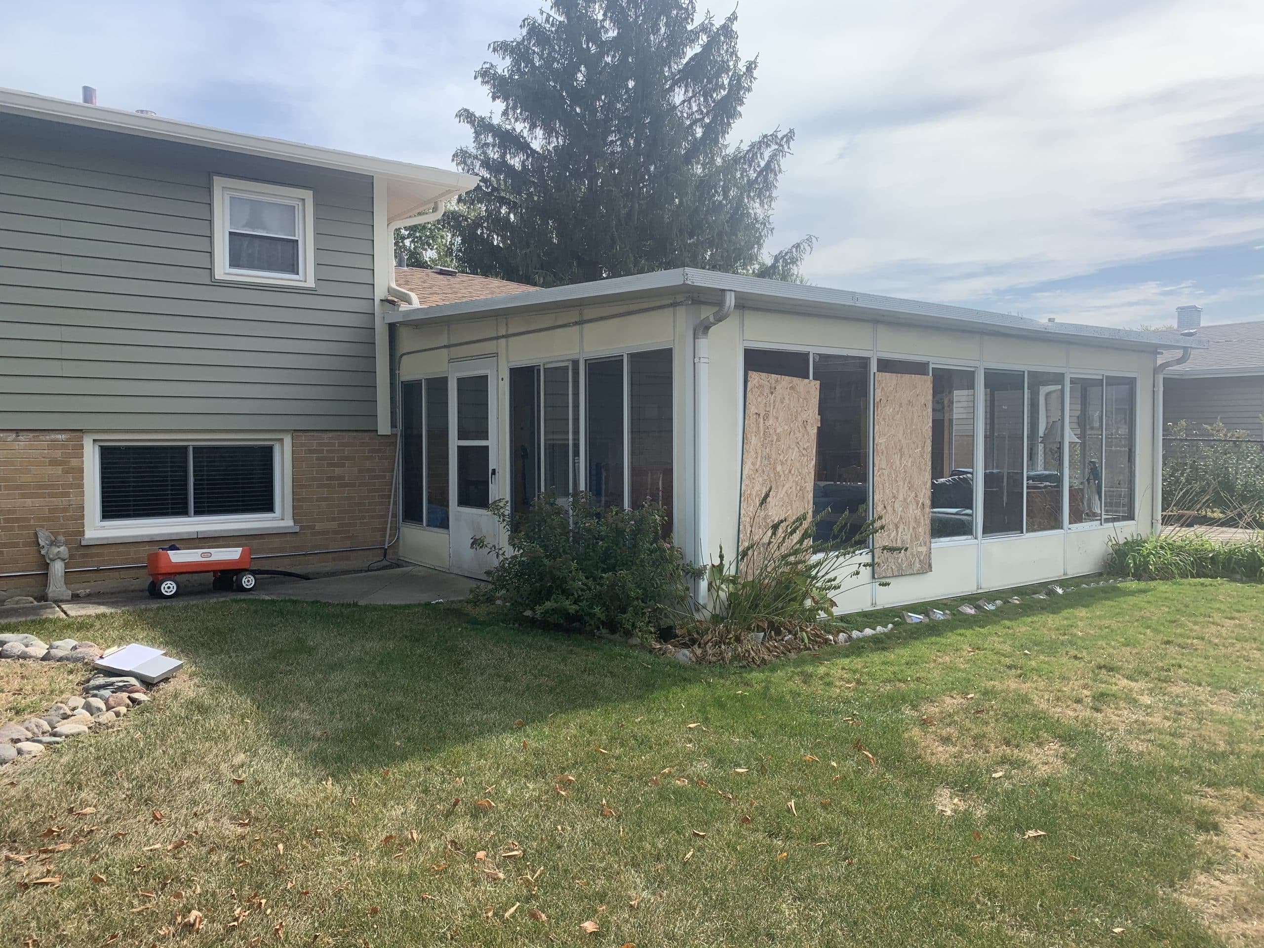 Before | Oak Forest, IL Sunroom