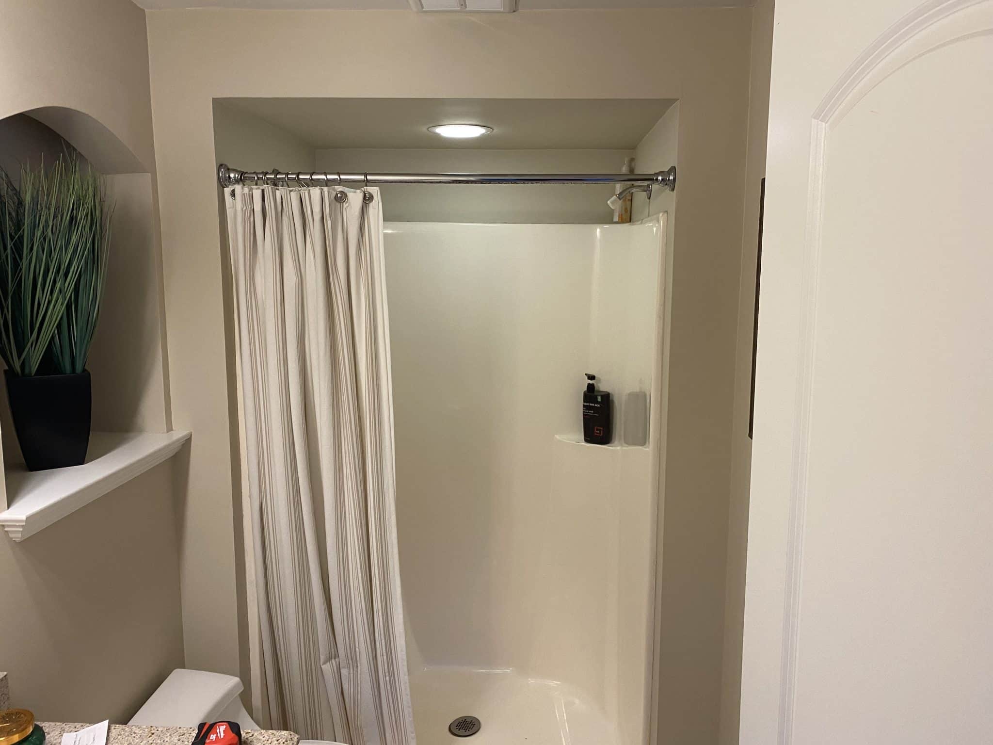 Schaumburg, IL Bathtub Shower Combo 2021 Veteran Owned Local Contractor