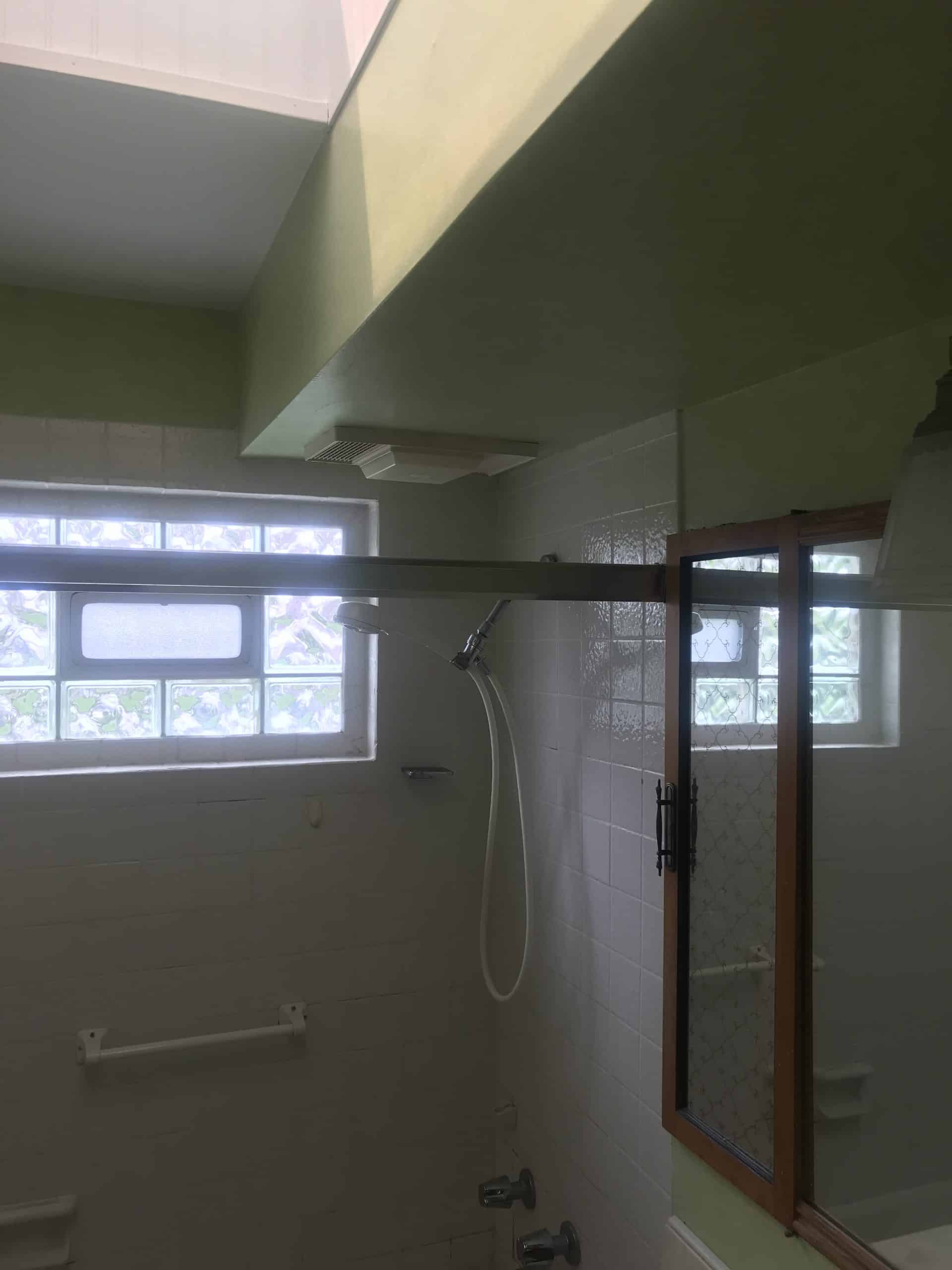 Before | Arlington Heights, IL Small Bathroom Renovation