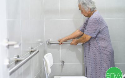 5 Bathroom Safety Tips for Older Adults