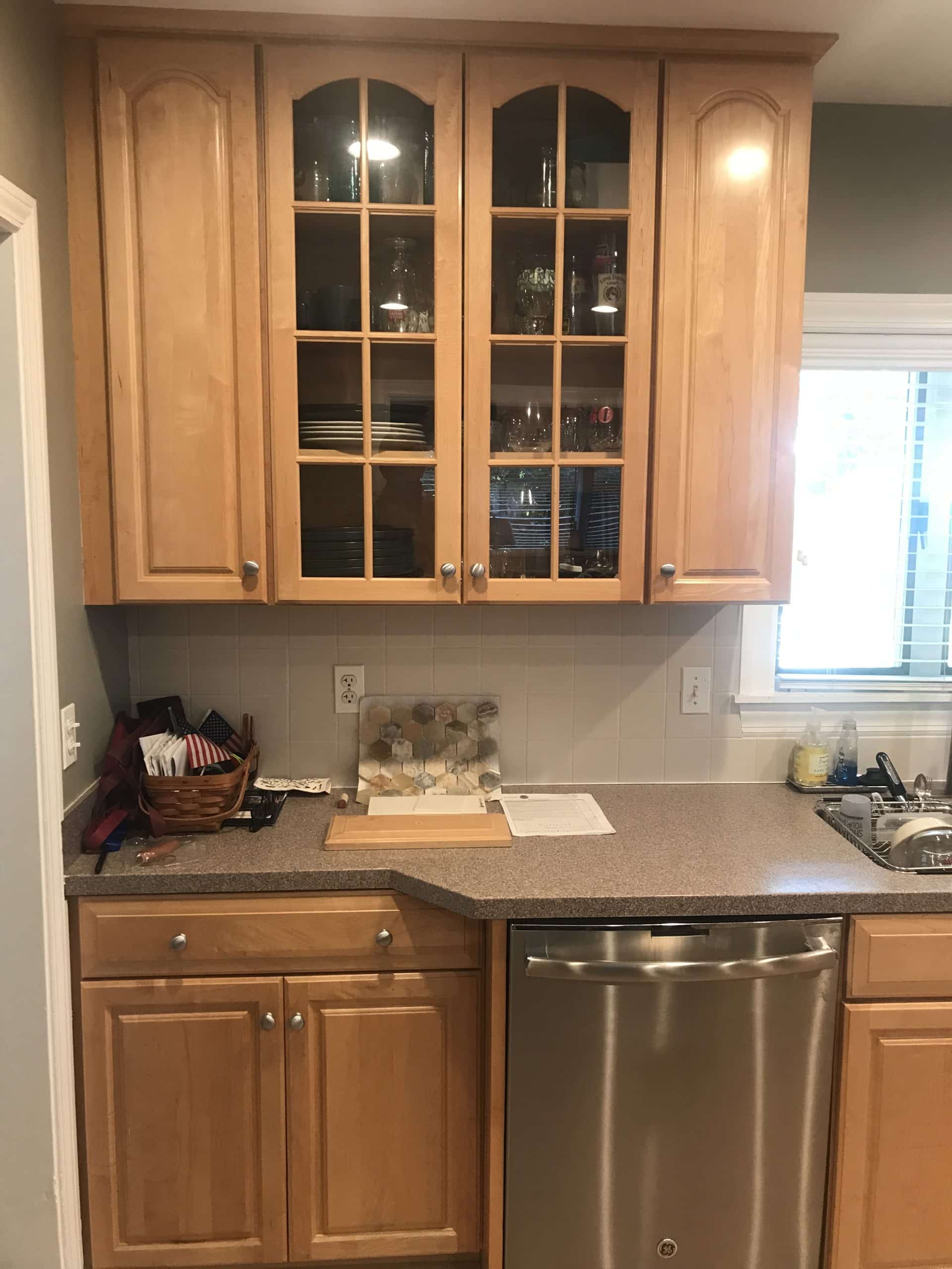 Before | Wheaton, IL Countertop Replacement Before | Wheaton, IL Countertop Replacement