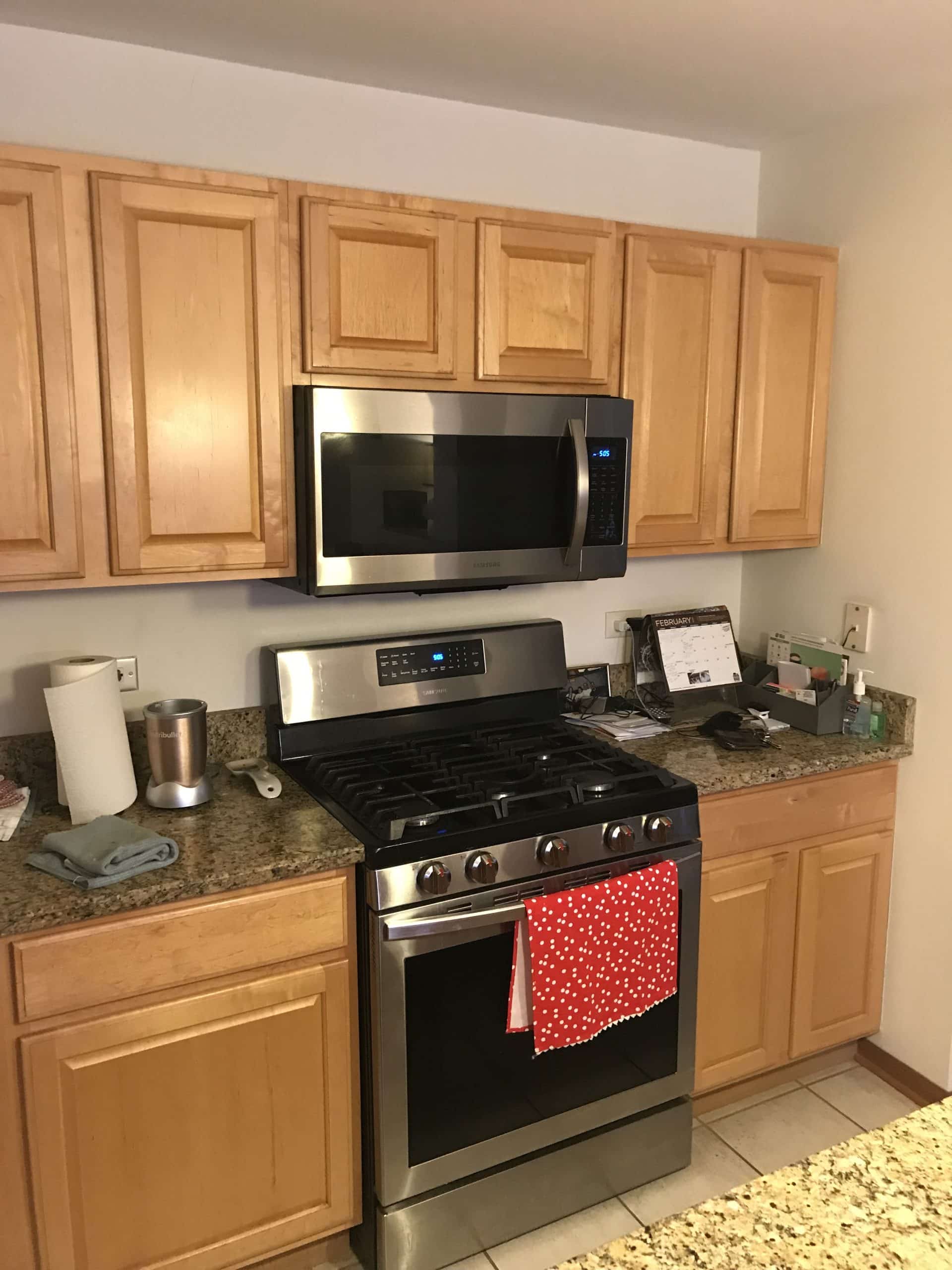 Before | Bensenville, IL Kitchen Remodel