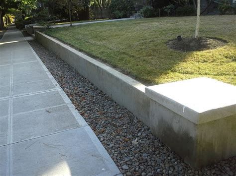 concrete retaining wall concrete retaining wall
