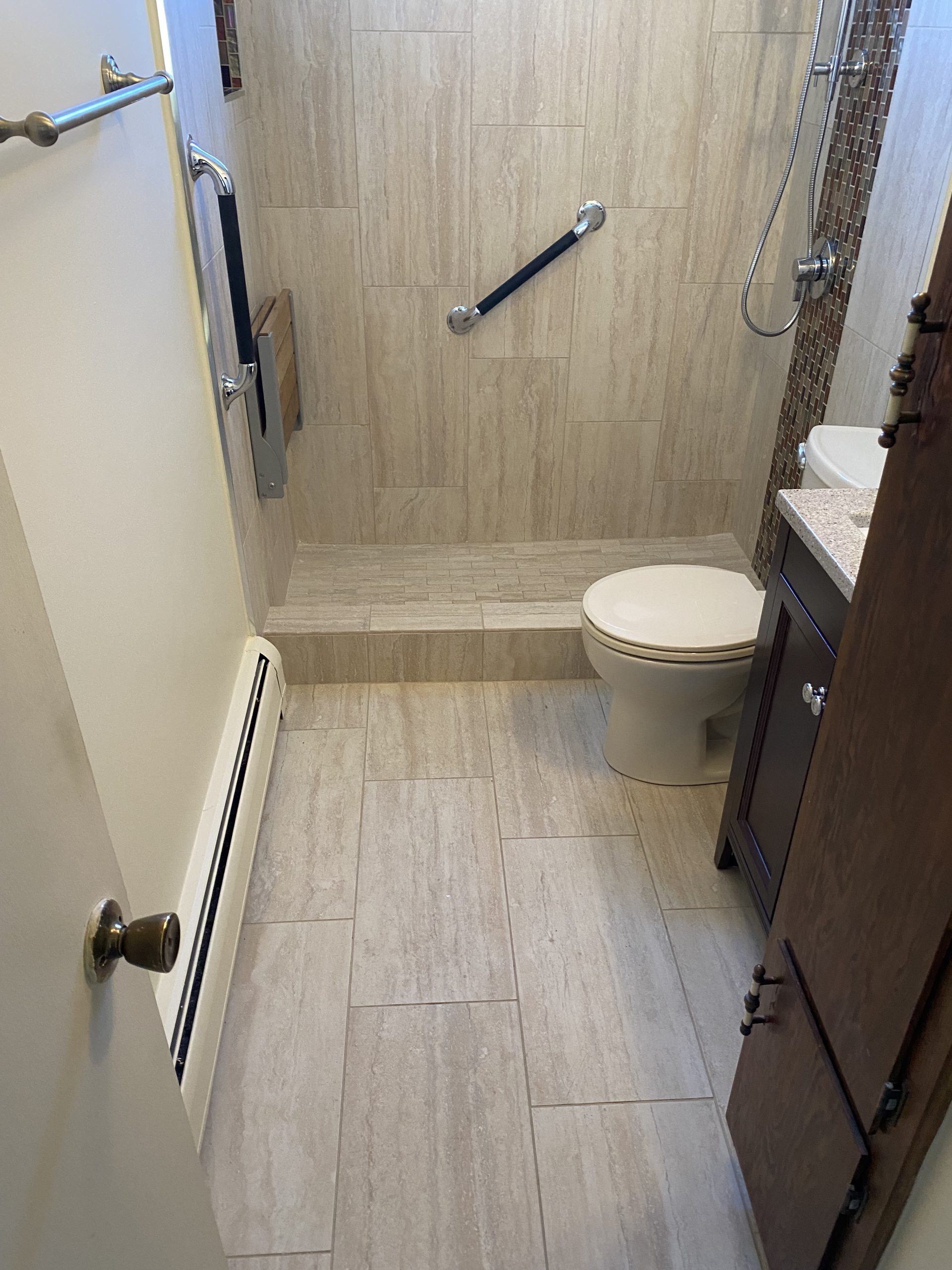 After | Arlington Heights, IL Walk-In Shower Remodel