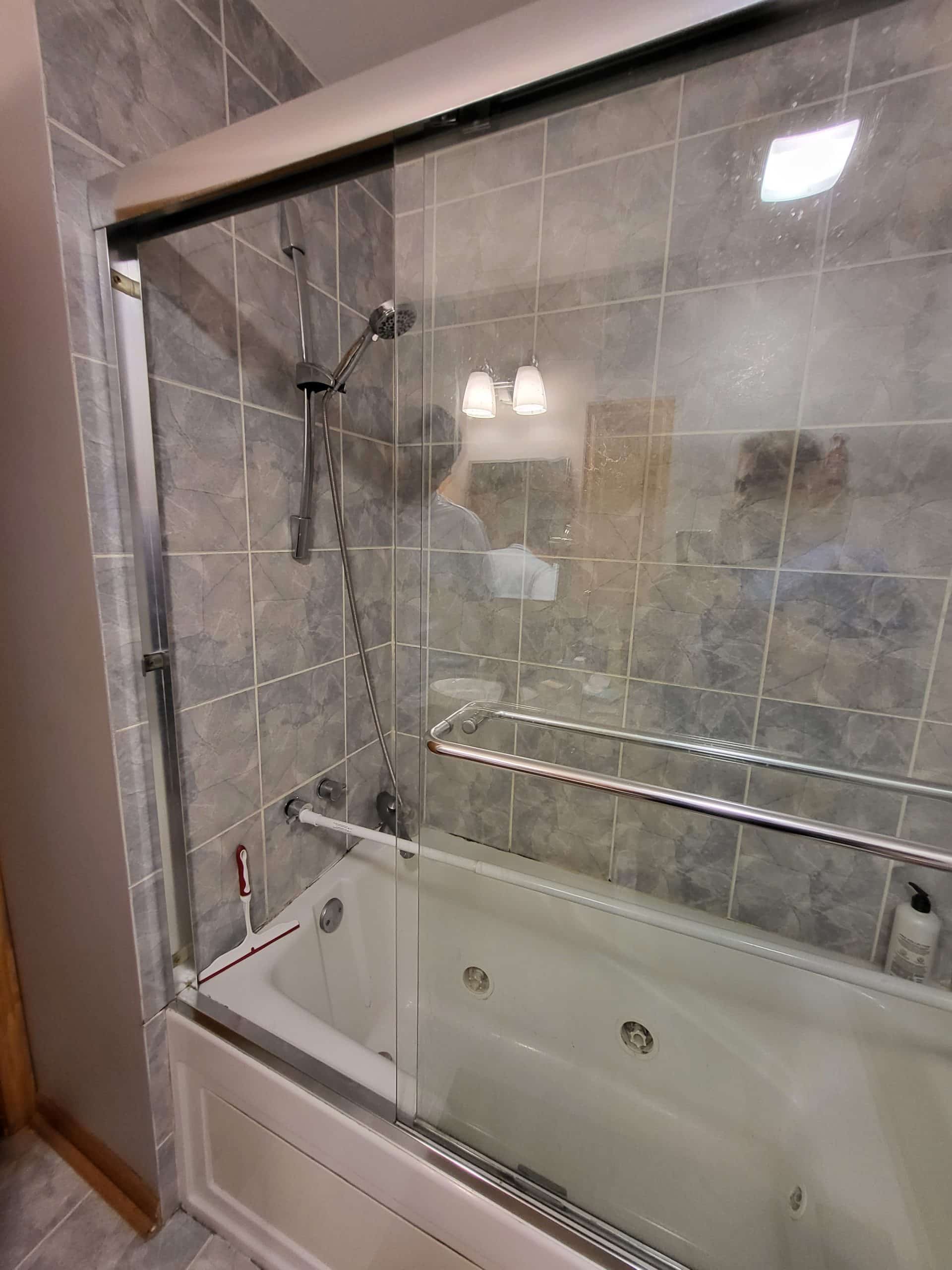 Before | Tub Surround Remodel Before | Tub Surround Remodel