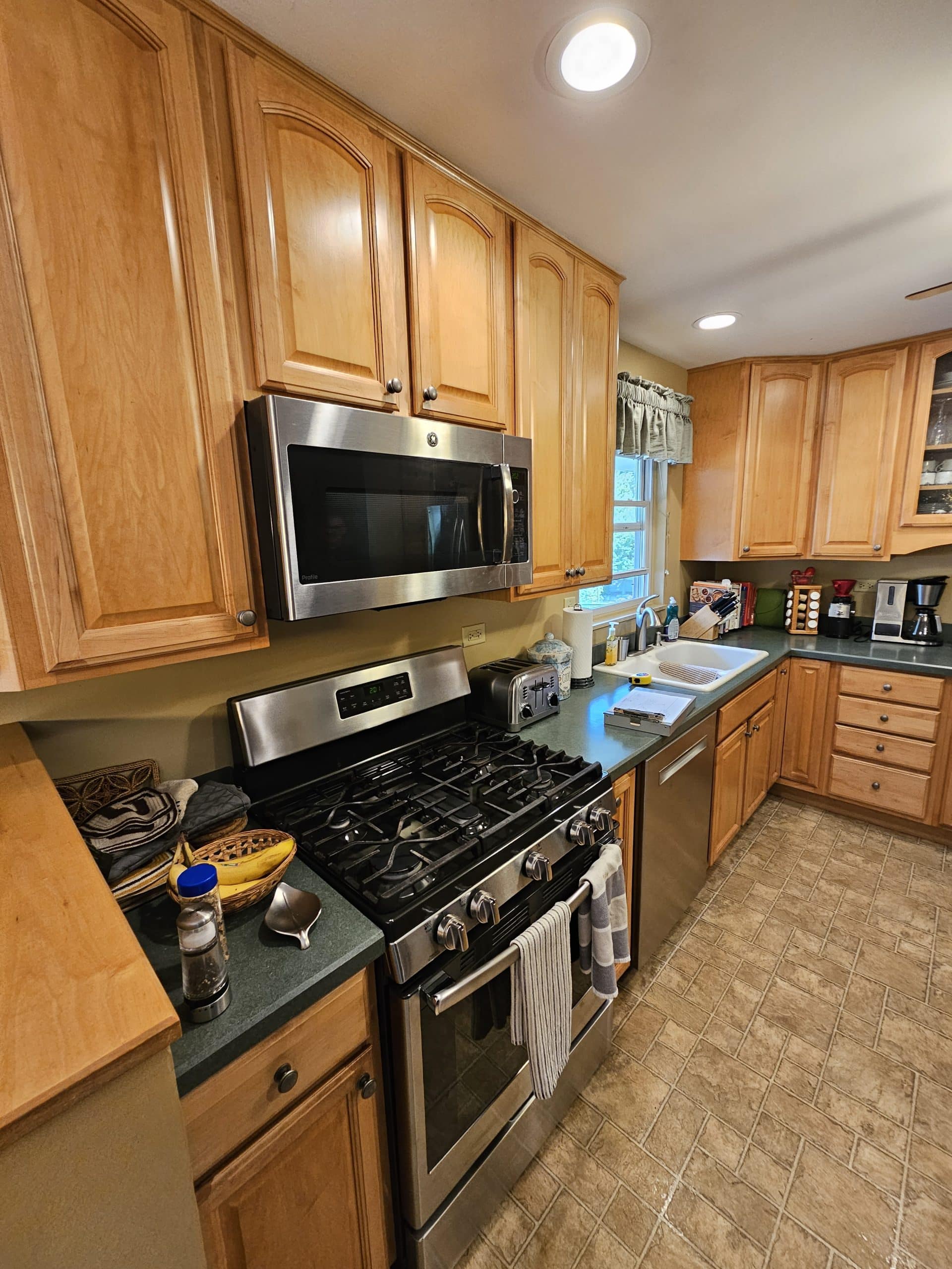 Before | Buffalo Grove, IL Kitchen Remodel