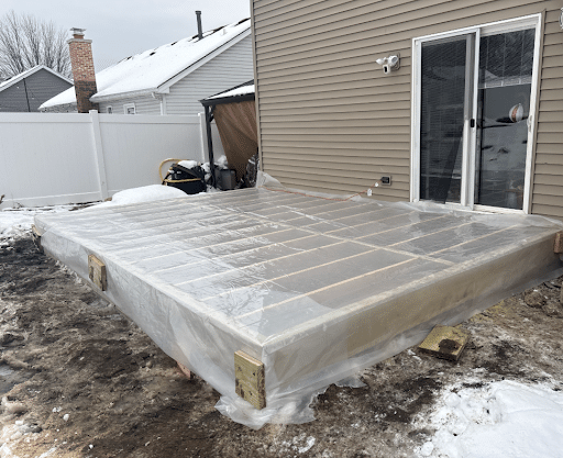 gallery_decking-materials_1766126406